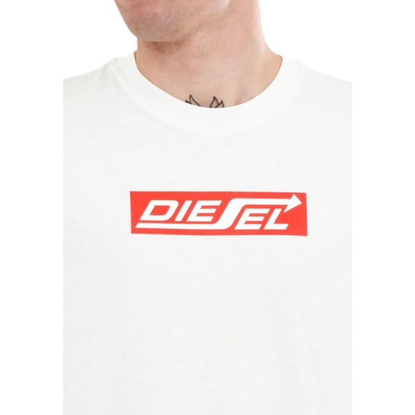 CAMISETA DIESEL A06862 OFF WHT